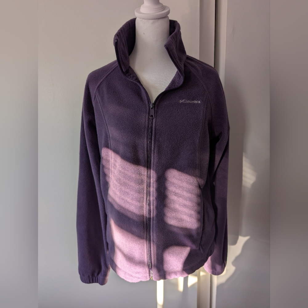 Columbia Women’s Medium Purple Full Zip Fleece Jacket